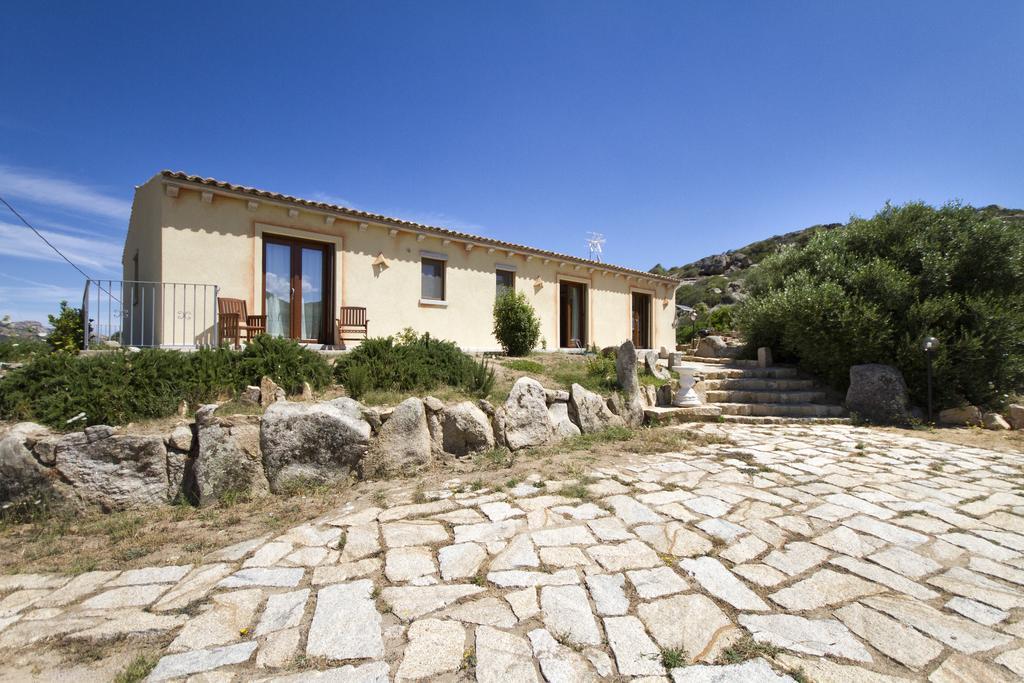 Casa La Liccia Guest House Arzachena Luaran gambar